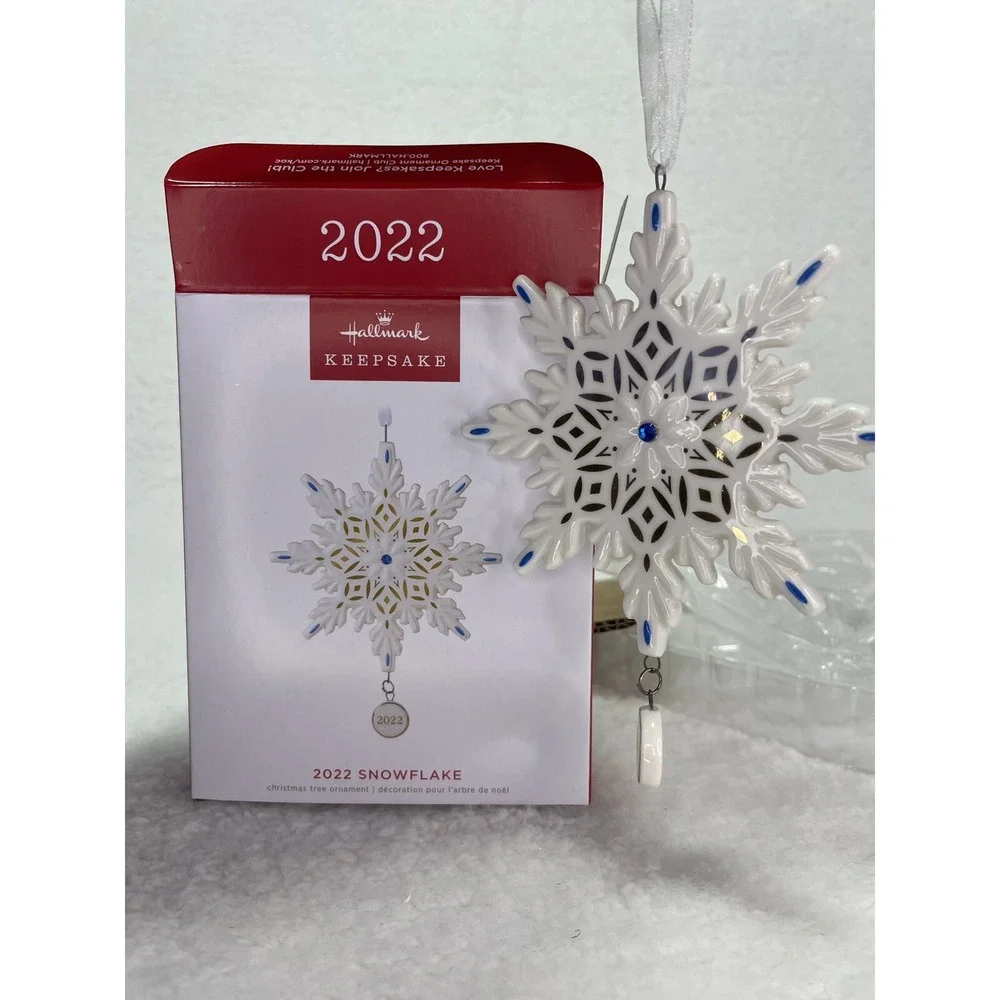 Hallmark‎ Keepsake 2022 Snowflake Ornament NIB